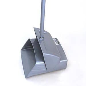 Pá coletora com cabo Bettanin